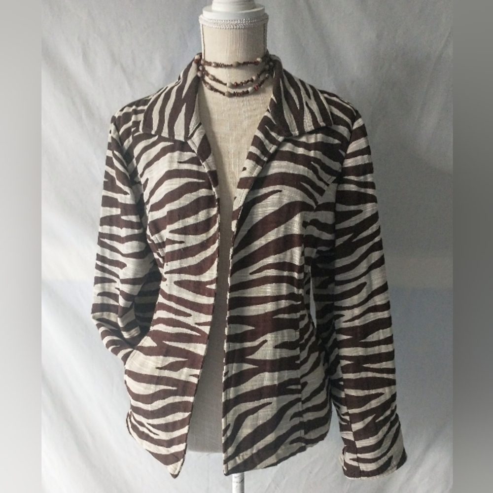 Chicos Brown & White Zebra Pattern Lightweight Jacket